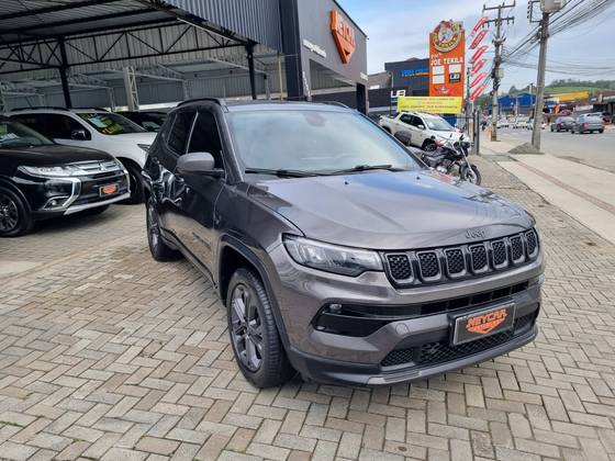 JEEP COMPASS 1.3 T270 TURBO FLEX LONGITUDE AT6 JEEP COMPASS 1.3 T270 TURBO FLEX LONGITUDE AT6